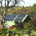 Harness Solar Power in Modern Ranch Homes Effortlessly