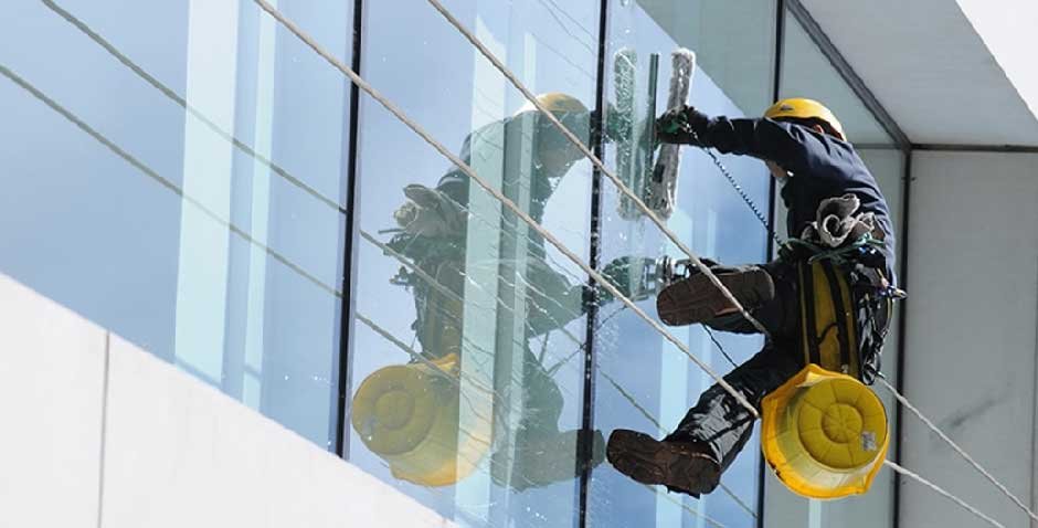 Reasons to Find Professional Window Cleaning Service