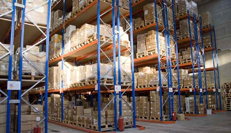 Why Steel Units Are Essential for Storing Goods in Retail  Manufacturing Industries